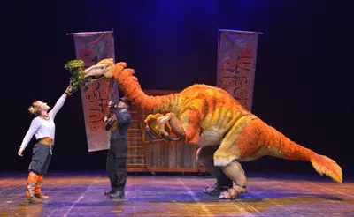 Dinosaur World Live