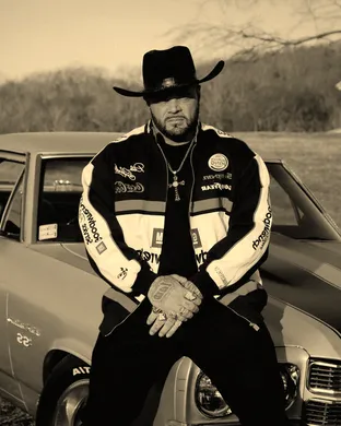 Live concert by Struggle Jennings